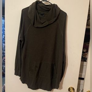 Torrid cowl neck sweatshirt size 2